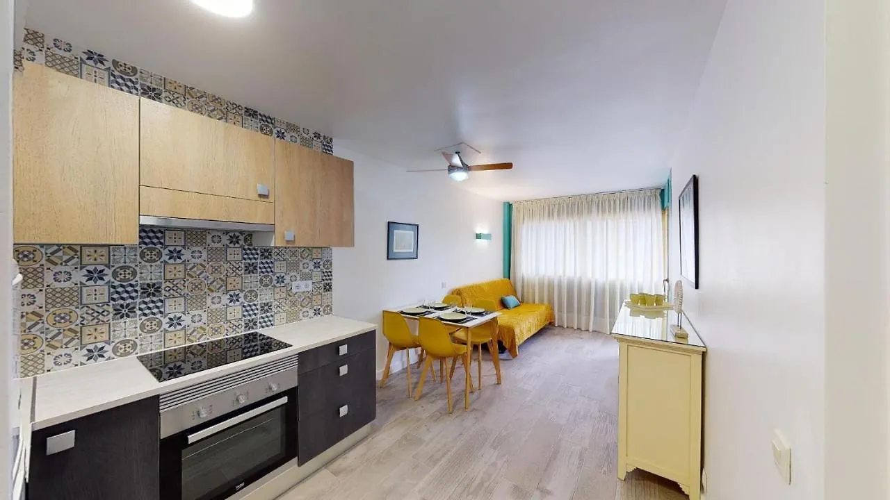 Apartamentos Eldorado Lloret de Mar 0*,  Spanyolország